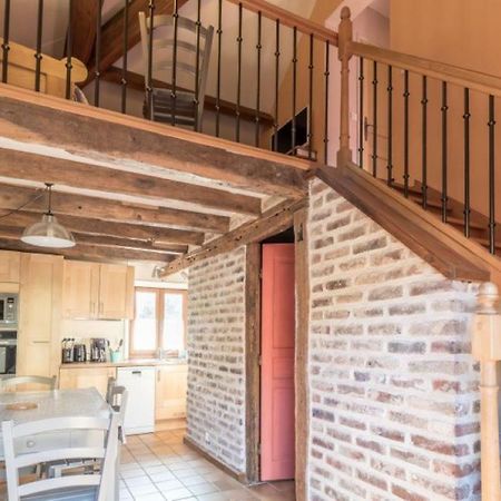 Les Pins - Maison Avec Parking Ferme Et Jardin Commun Au Calme Saint-Prix  Luaran gambar